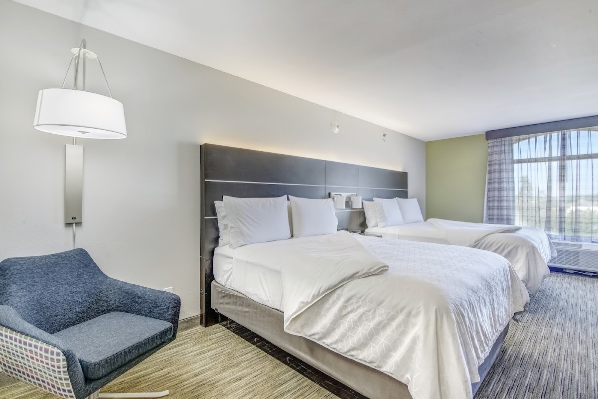 Holiday Inn Express & Suites Longview North by IHG
