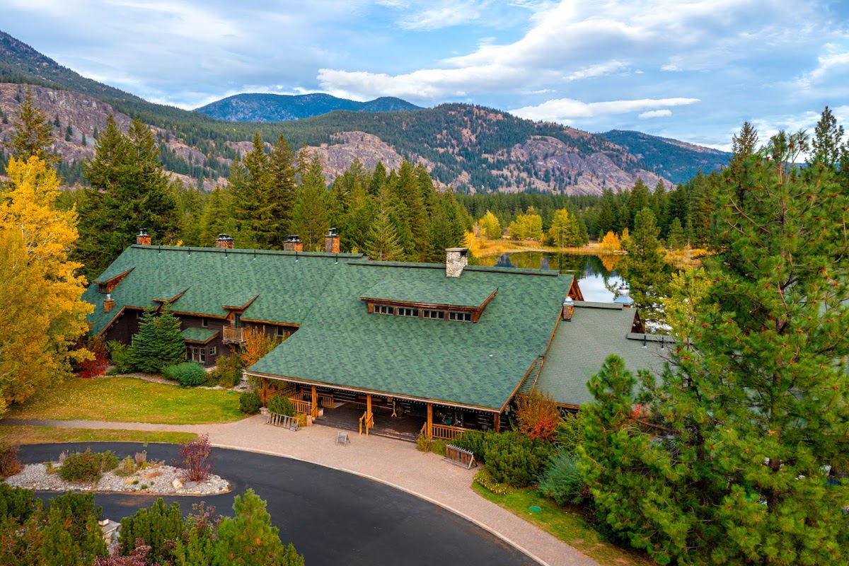Freestone Inn & Cabins