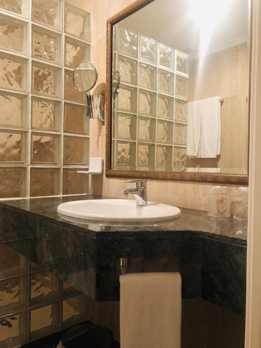 Hostal Los Escudos