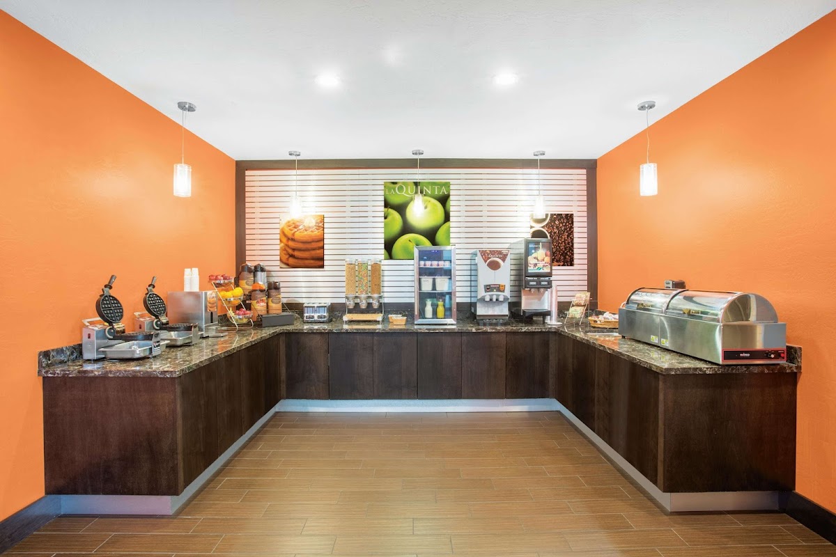 La Quinta Inn & Suites by Wyndham Conference Center Prescott
