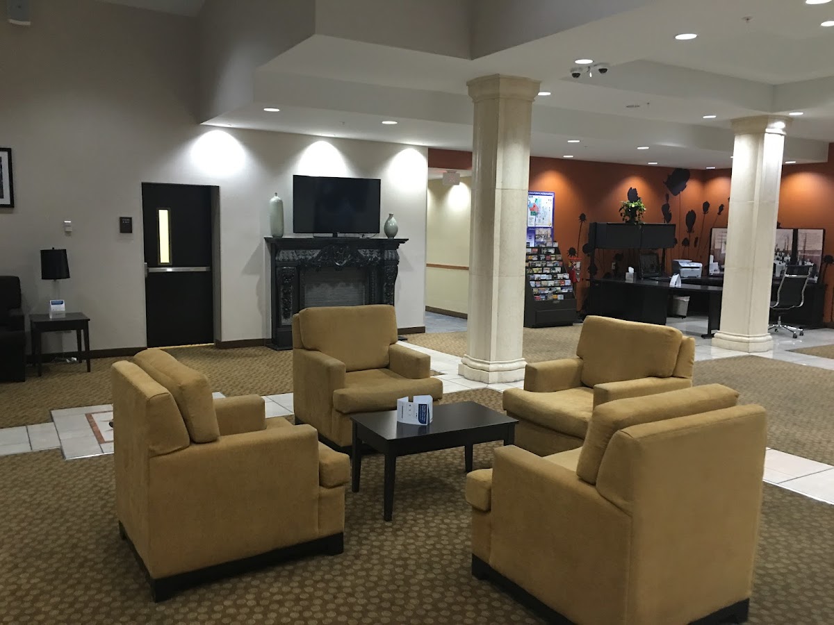 Sleep Inn & Suites And Conference Center Downtown