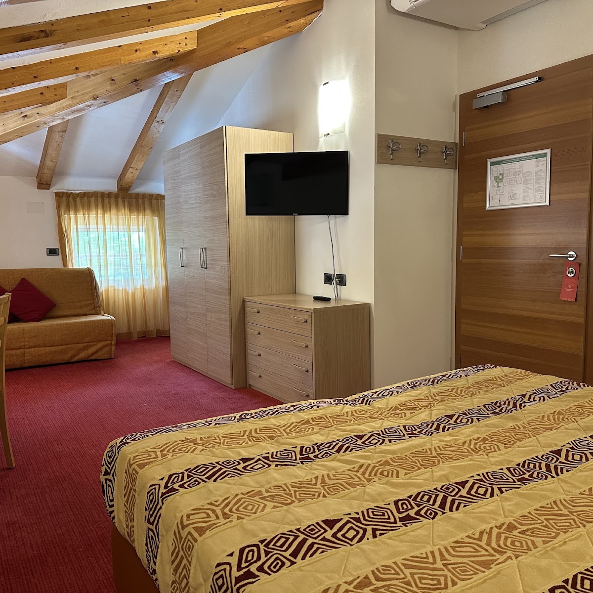 NatureBio Hotel Elite