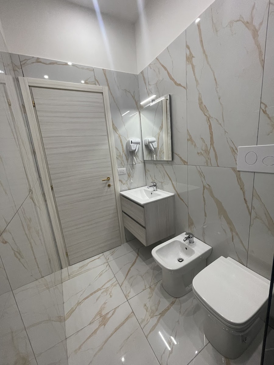 Life Hotel