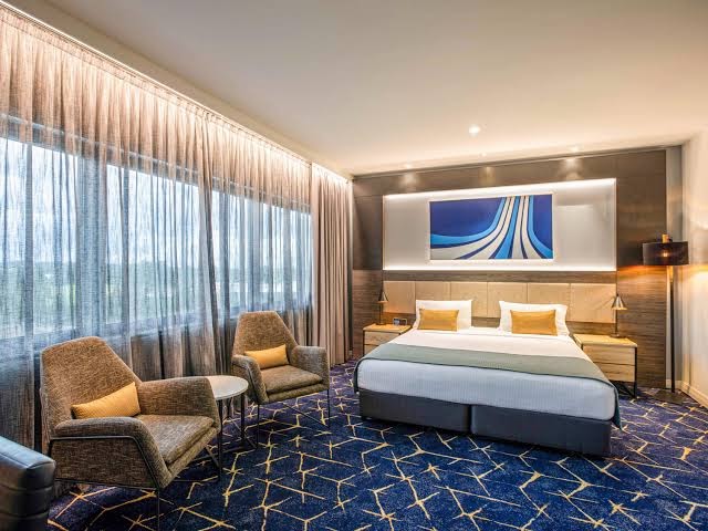 Mercure Sydney Liverpool