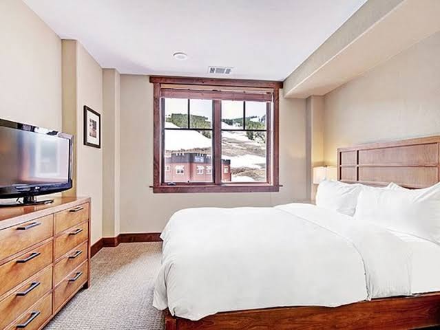 One Ski Hill Place