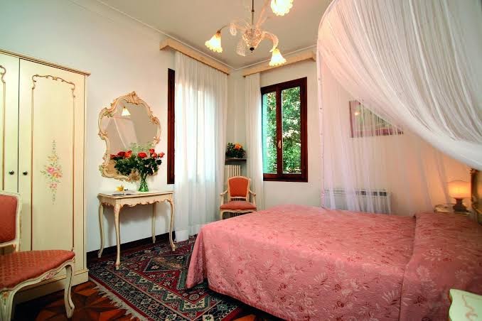 Hotel Bernardi