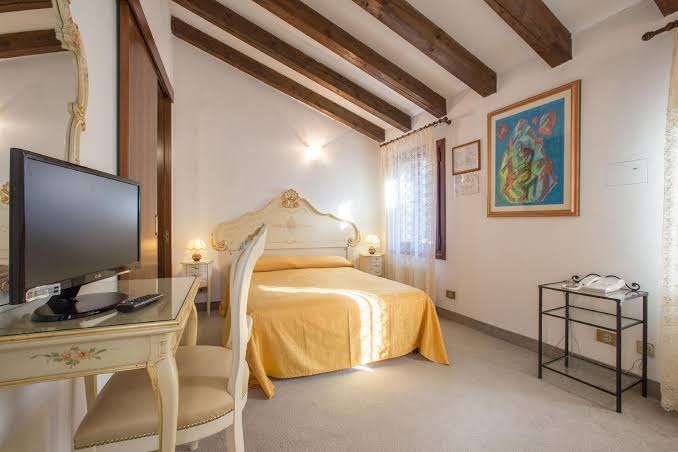 Hotel Bernardi