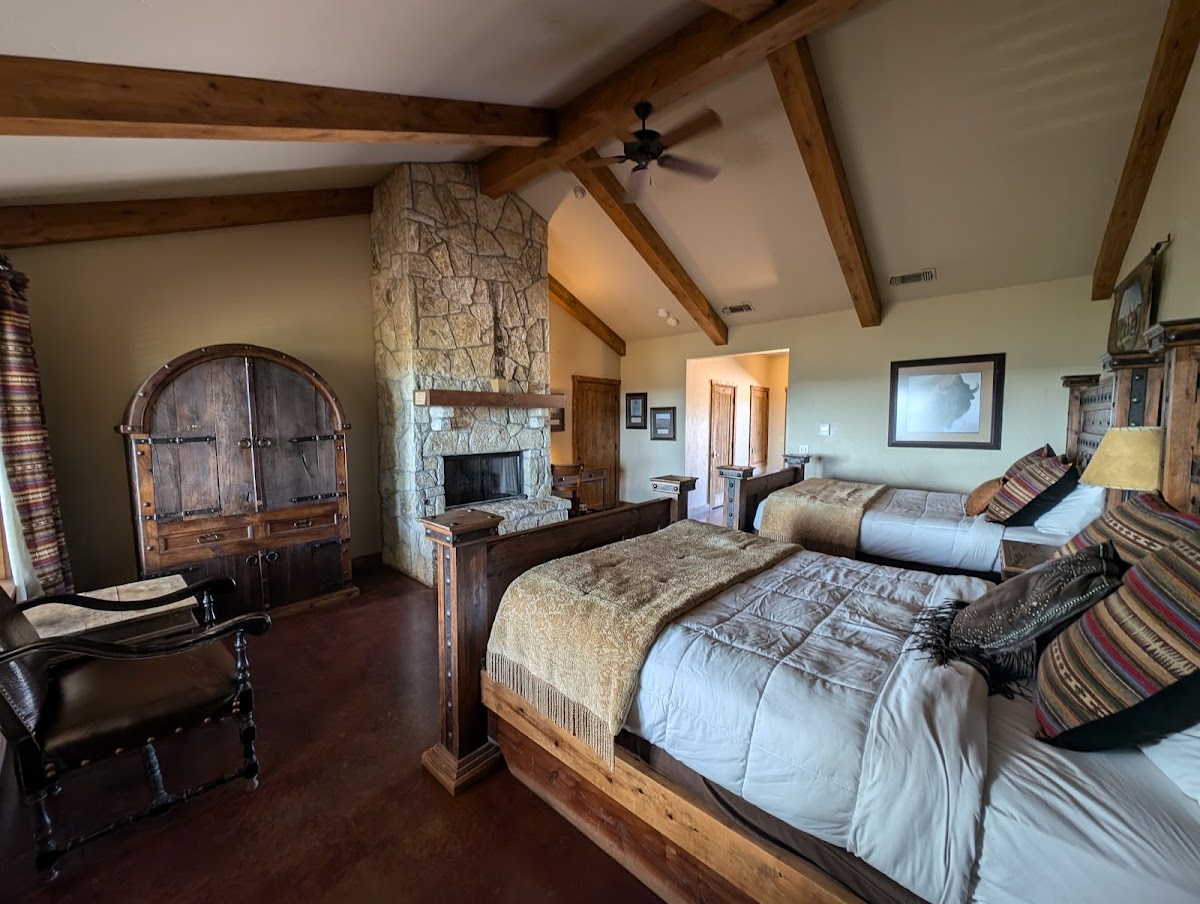 Wildcatter Ranch & Resort + Steakhouse