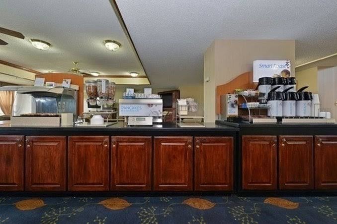 La Quinta Inn & Suites by Wyndham Jonesboro