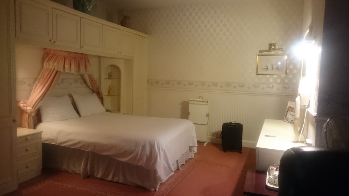 Castle Hotel