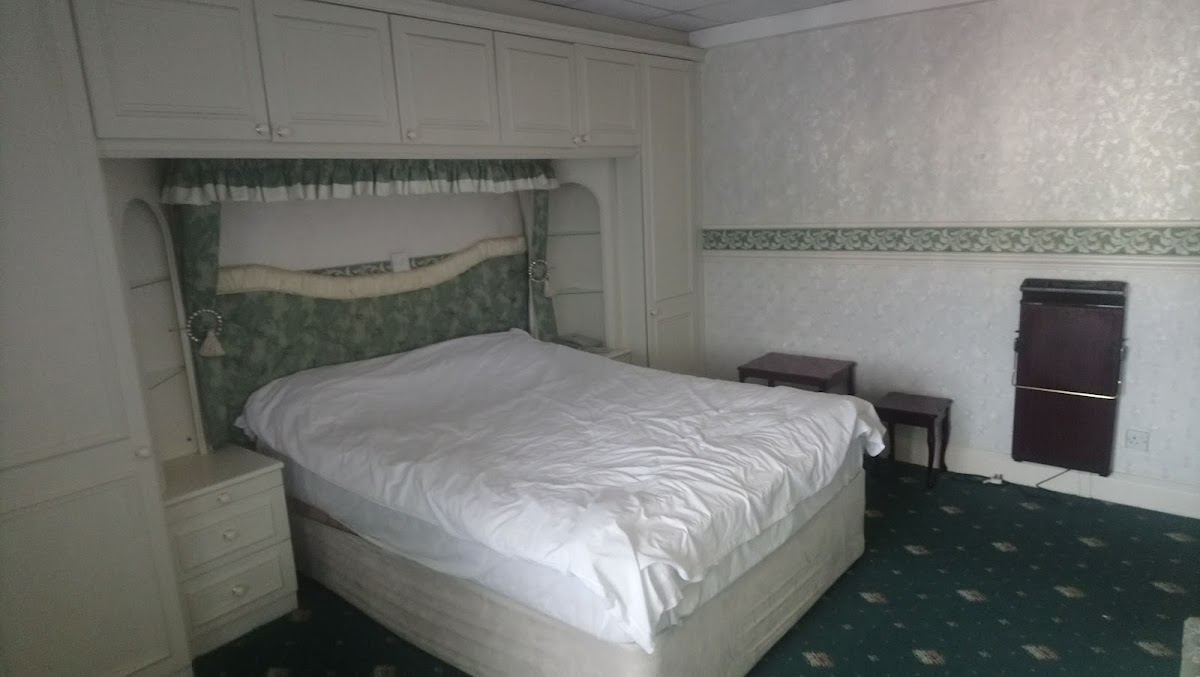 Castle Hotel