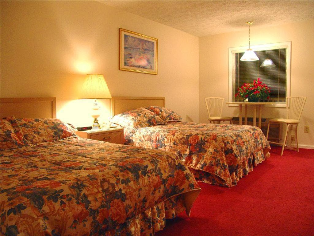 Westlake Waterfront Inn