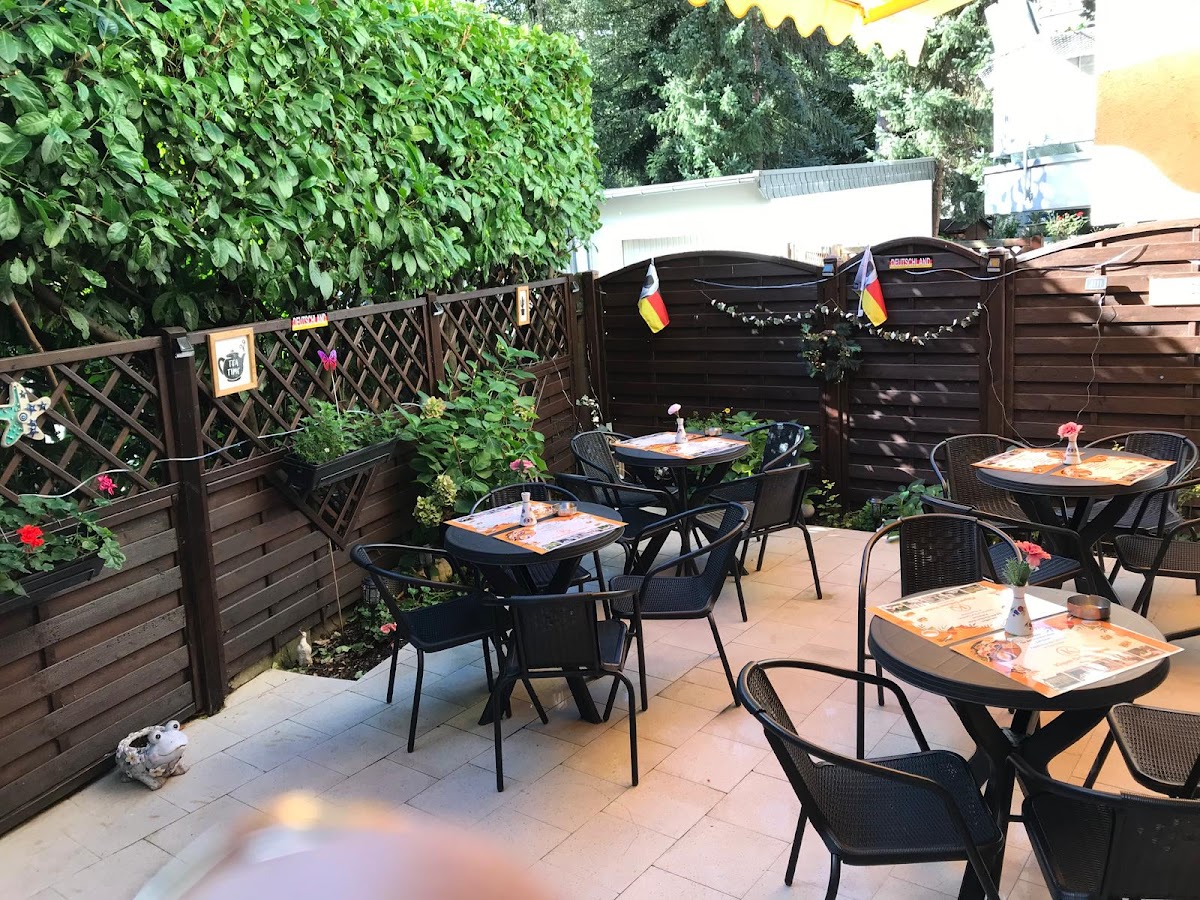KISPET DELUXE HOTEL