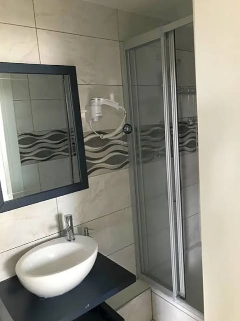 KISPET DELUXE HOTEL
